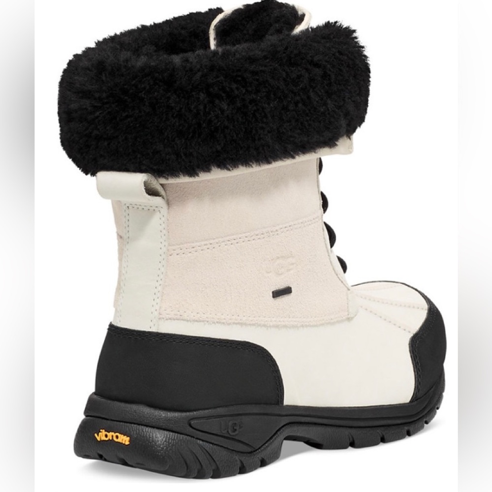Ugg Butte Boots - Picture 2 of 11